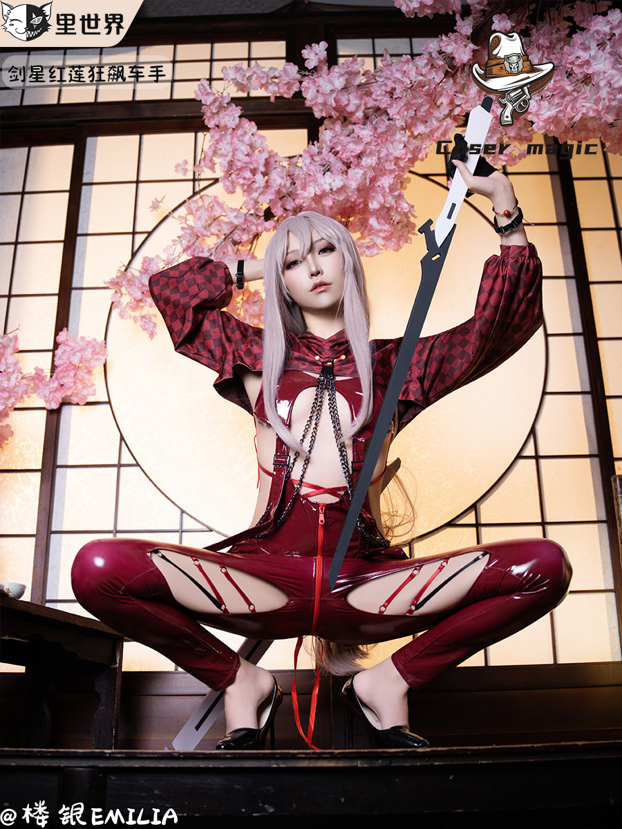 Anime Cosplay Show - NIKKE × Stellar Blade Collab, Goddess